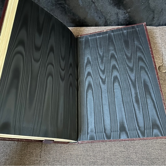 Oedipus The King | Collector’s Edition - Picture 4 of 10